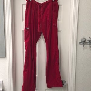 Koi Lindsey scrubs tall